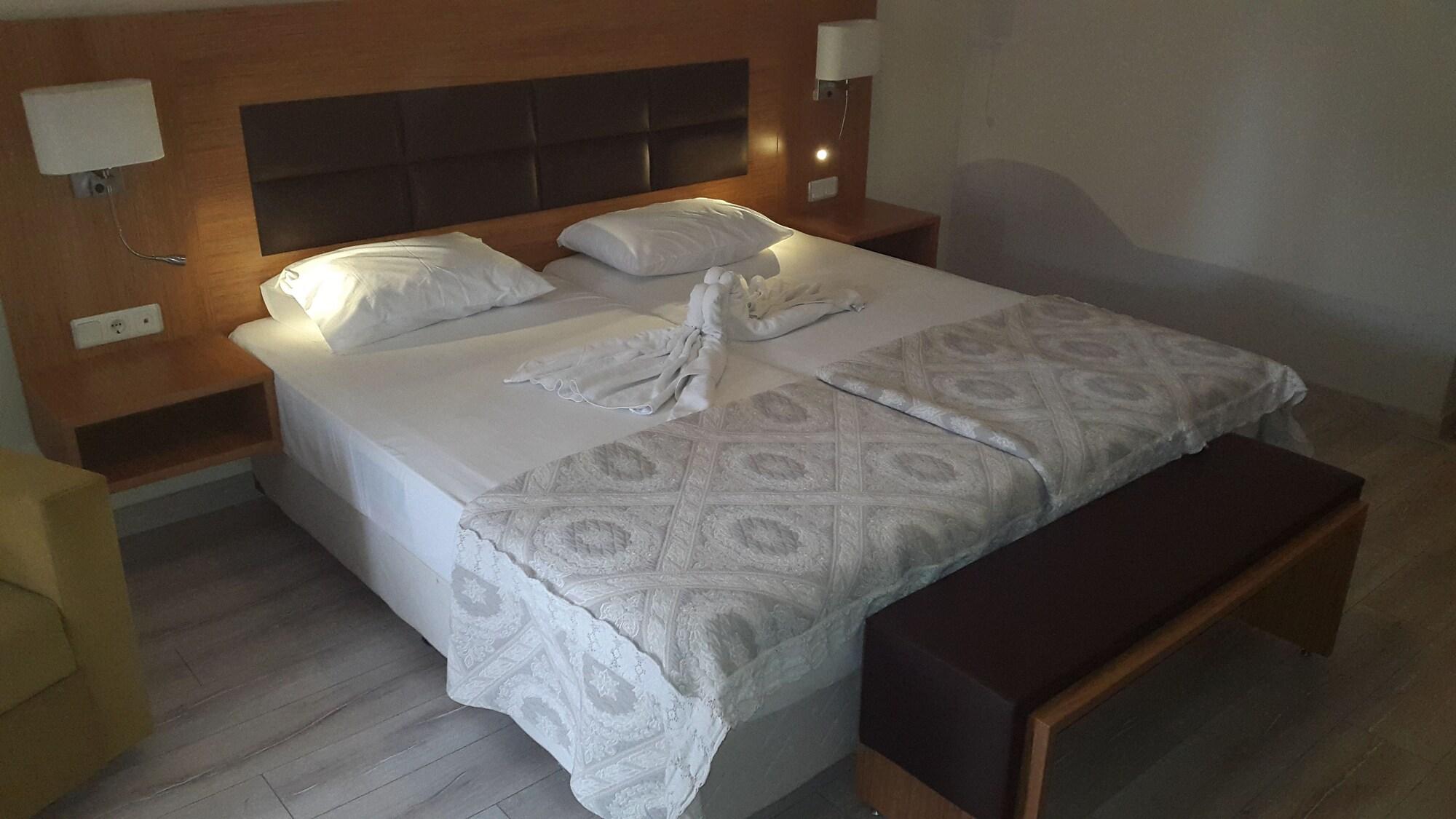Begonville Hotel (Adults Only) Marmaris Exteriör bild