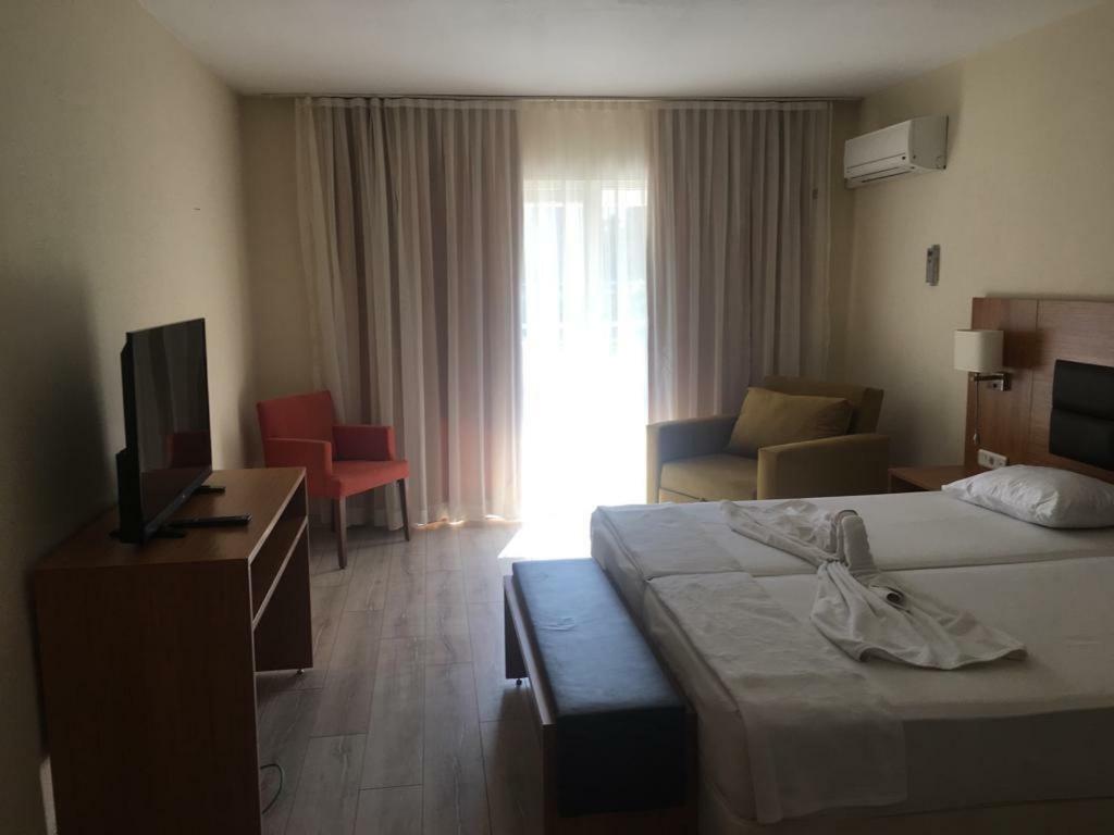 Begonville Hotel (Adults Only) Marmaris Exteriör bild